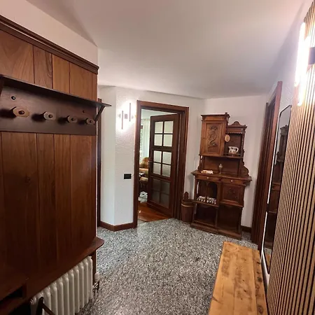 Casa Albertina With A View Vakantiehuis Courmayeur