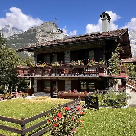 Vakantiehuis Casa Albertina With A View